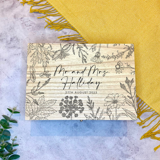 Resplendent Aurora | Personalised Wedding Keepsake Box with Flowers and Herbs