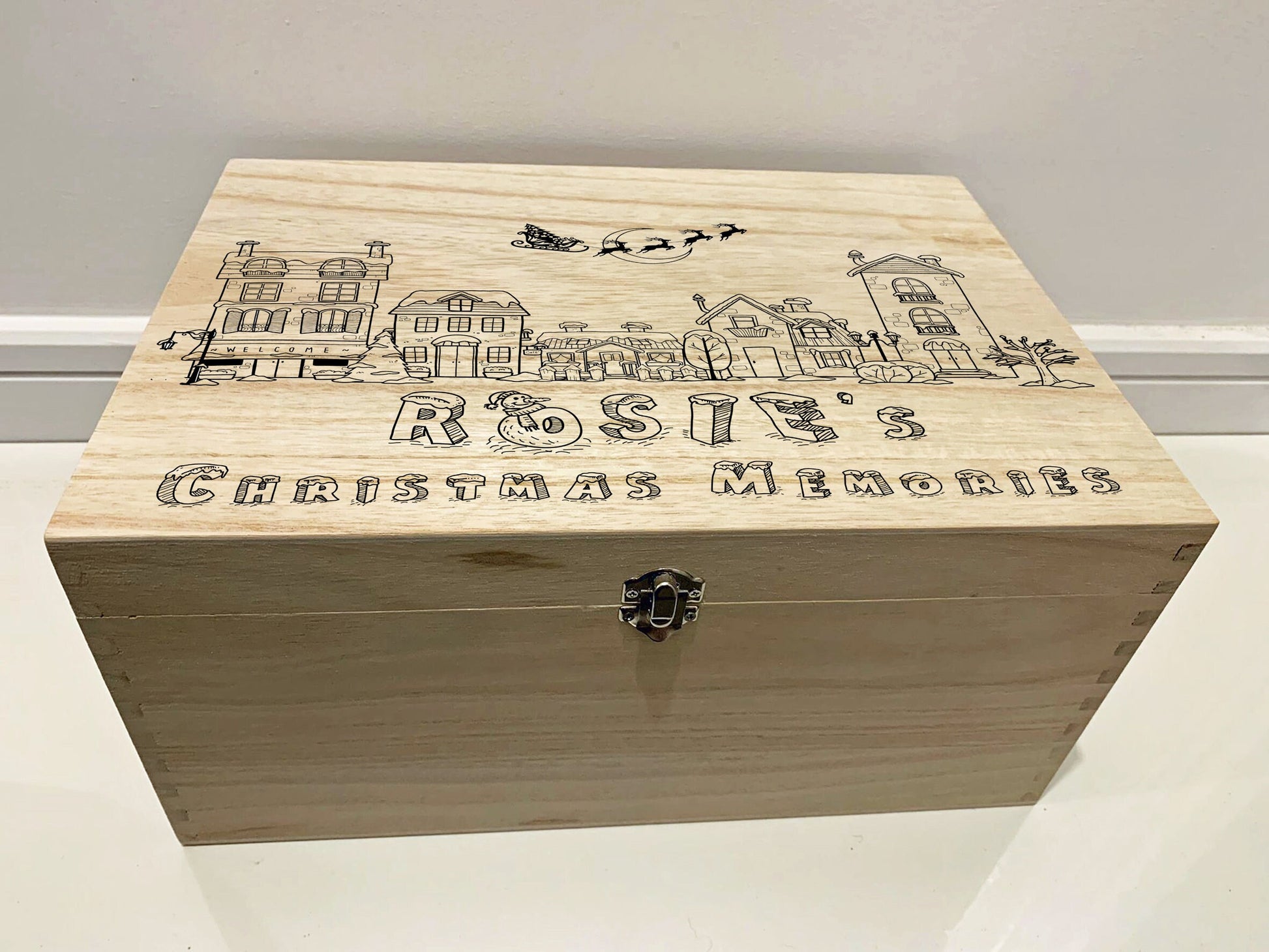 Large Personalised Engraved Wooden Christmas Eve Gift Box, Keepsake Memory Box with Snowy Houses - Resplendent Aurora