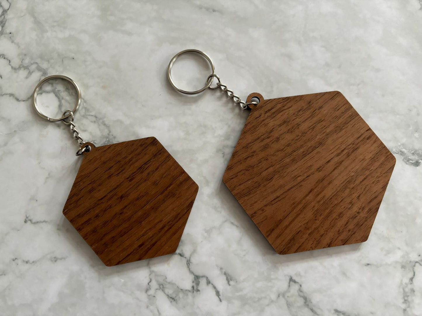 Resplendent Aurora | Personalised Oversize Wooden D20 Dice Keyring, Walnut Dice keyring, RPG TTPRG keyring