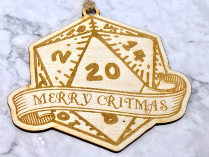 Merry Critmas D20 Dice Christmas Bauble, Critical Hit Wooden DnD Christmas Ornament - Resplendent Aurora