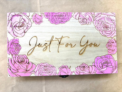 Engraved and Paint Your Own Wooden Gift Box with Personalised Message. Multiple designs - Sunflowers, Roses, Ferns, Crayons - Resplendent Aurora