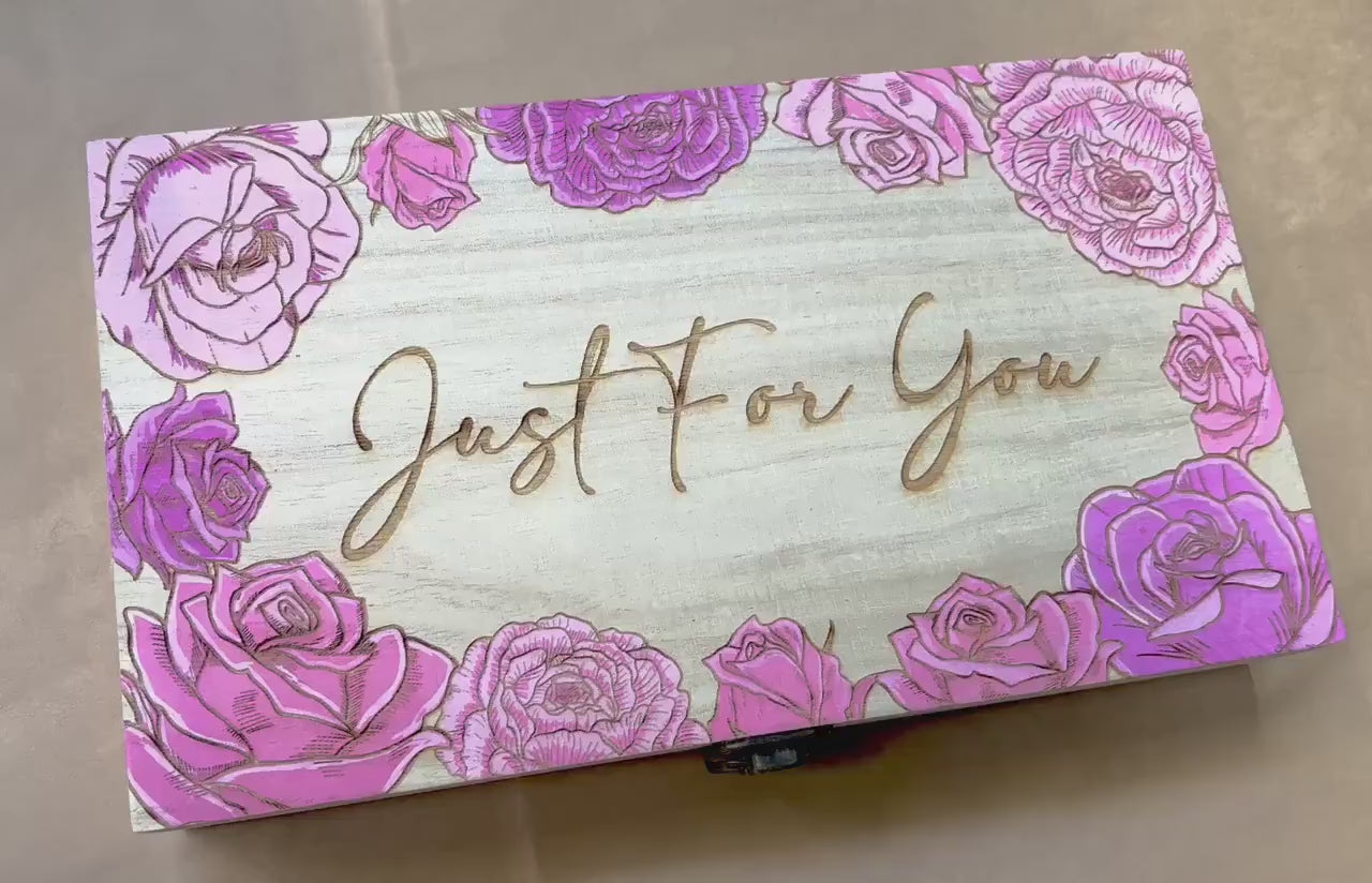 Engraved and Hand Painted Wooden Gift Box with Personalised Message. Multiple designs - Sunflowers, Roses, Ferns, Crayons