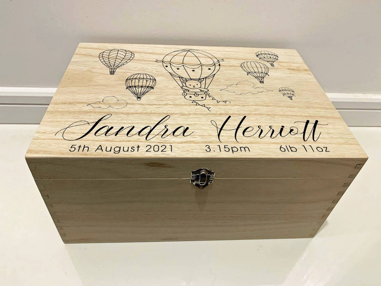 {product_vendor} | Personalised Baby Keepsake Box with Hot Air Balloons