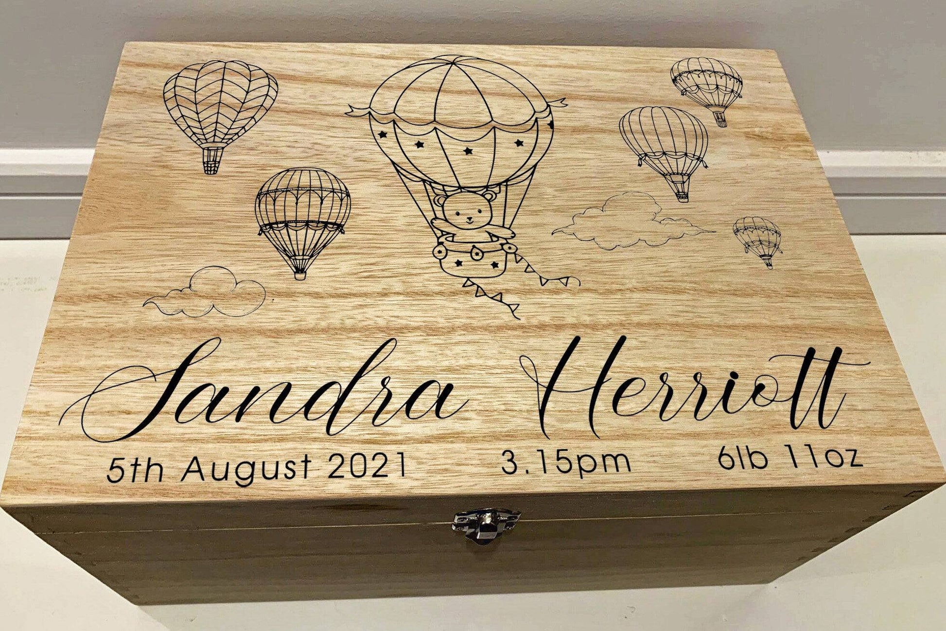 {product_vendor} | Personalised Baby Keepsake Box with Hot Air Balloons