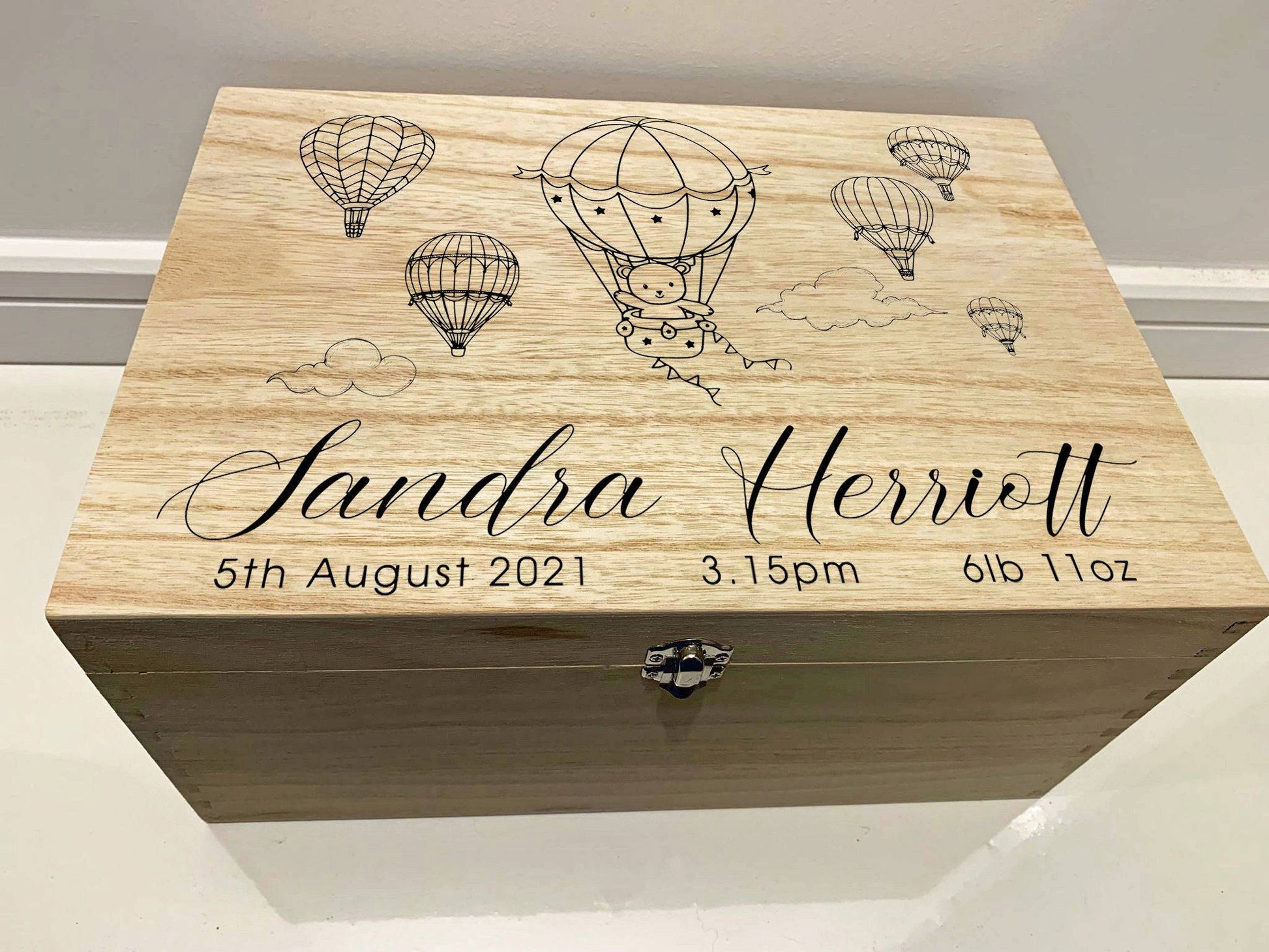 {product_vendor} | Personalised Baby Keepsake Box with Hot Air Balloons