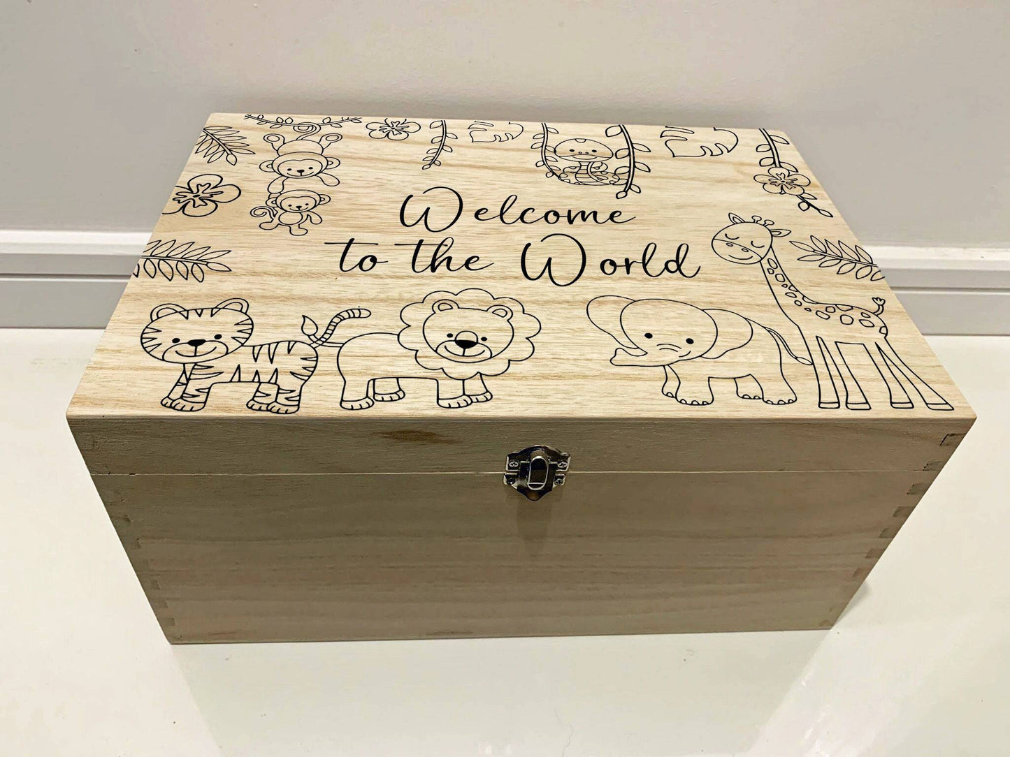 {product_vendor} | Personalised Baby Keepsake Box with Jungle Animals