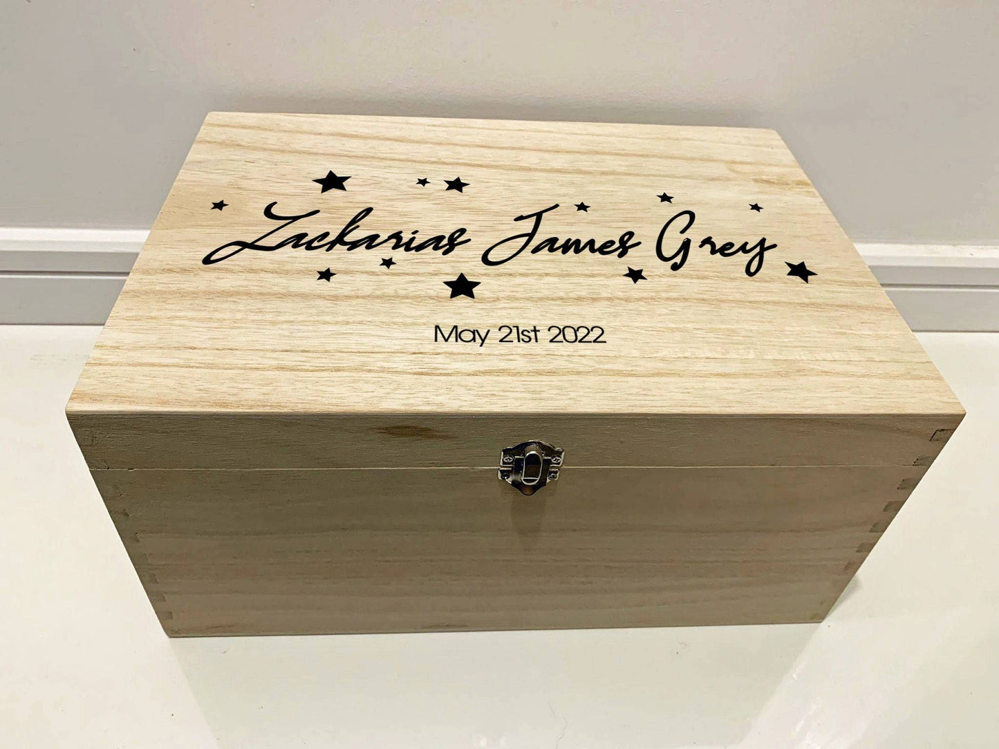 {product_vendor} | Personalised Baby Keepsake Box with Name and Stars