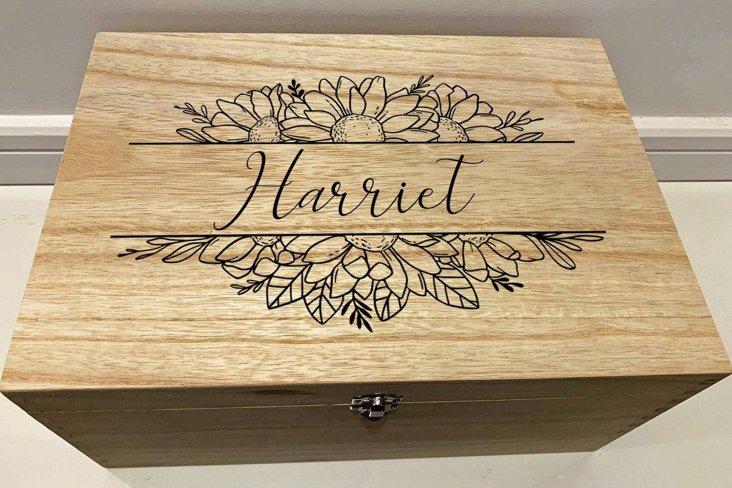 {product_vendor} | Personalised Keepsake Box with Sunflowers