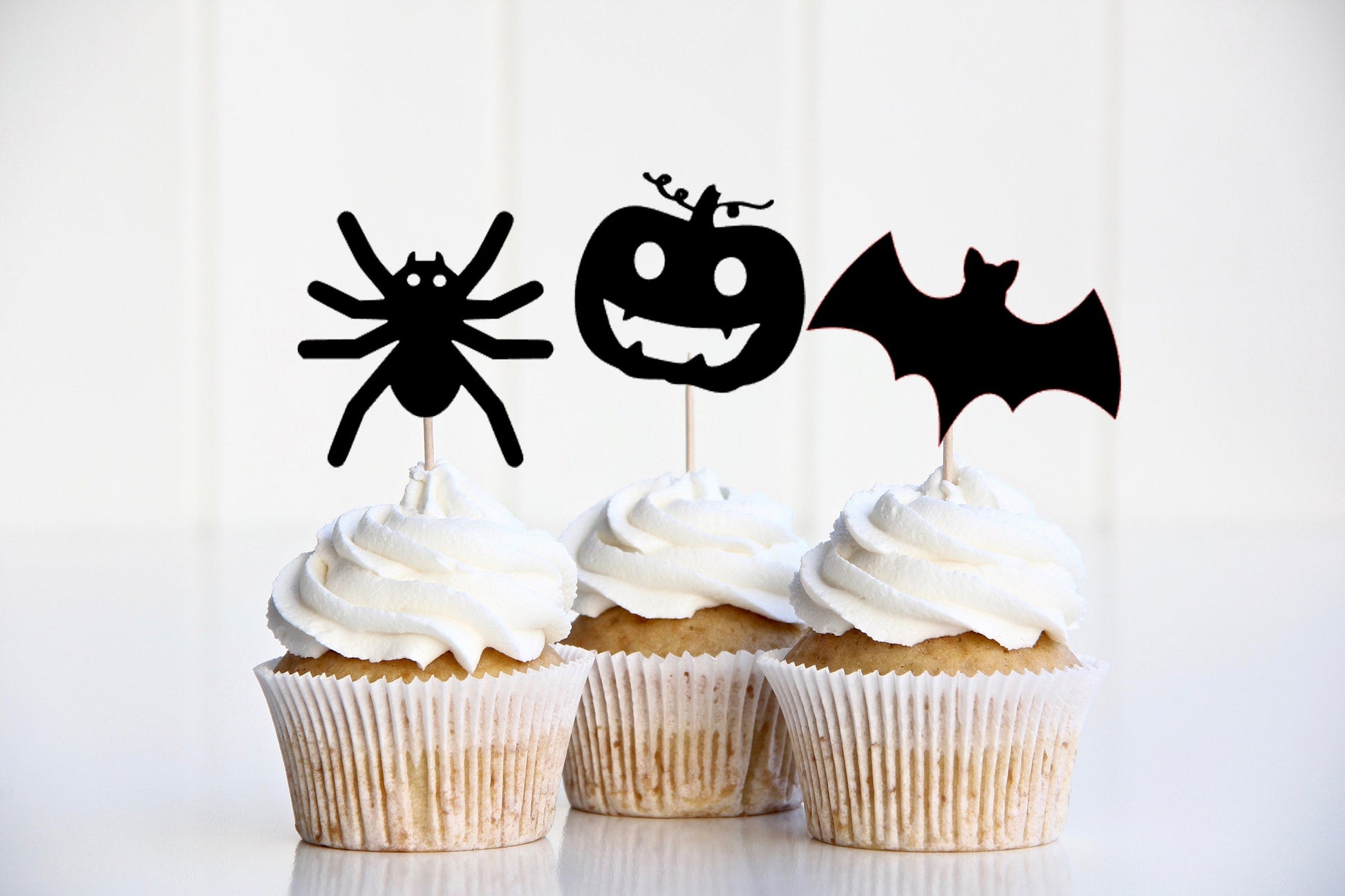 Resplendent Aurora | Halloween Cupcake Cake Toppers, 12 Pack, Boo, Ghost, Witches Hat, Spider, Pumpkin, Bat