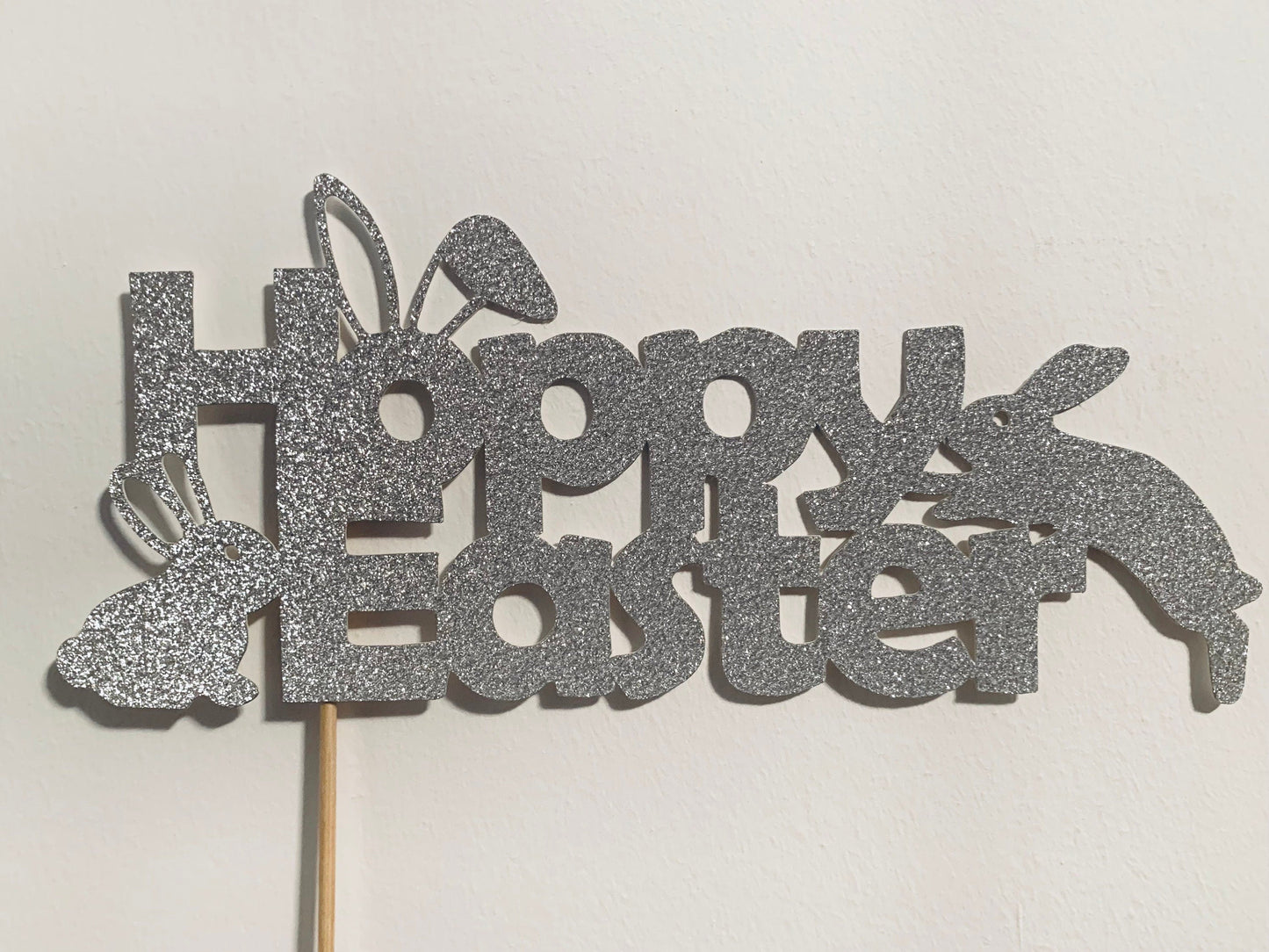 Resplendent Aurora | Hoppy Easter Happy Easter cake topper