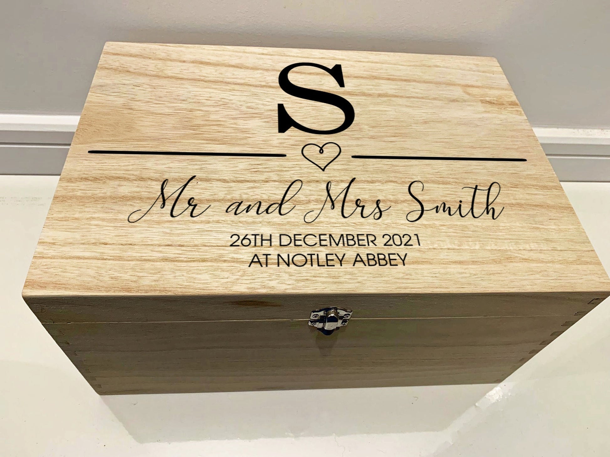 Resplendent Aurora | Personalised Wedding Keepsake Box with Heart Initial