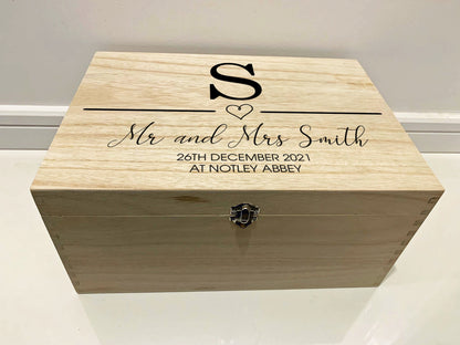 Large Personalised Engraved Wooden Wedding Initial Keepsake Memory Box with Heart - Resplendent Aurora