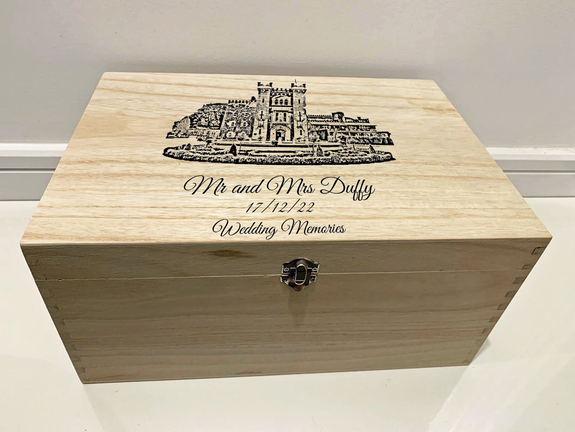 Large Personalised Engraved Wooden Wedding Keepsake Memory Box with Wedding Venue - Resplendent Aurora