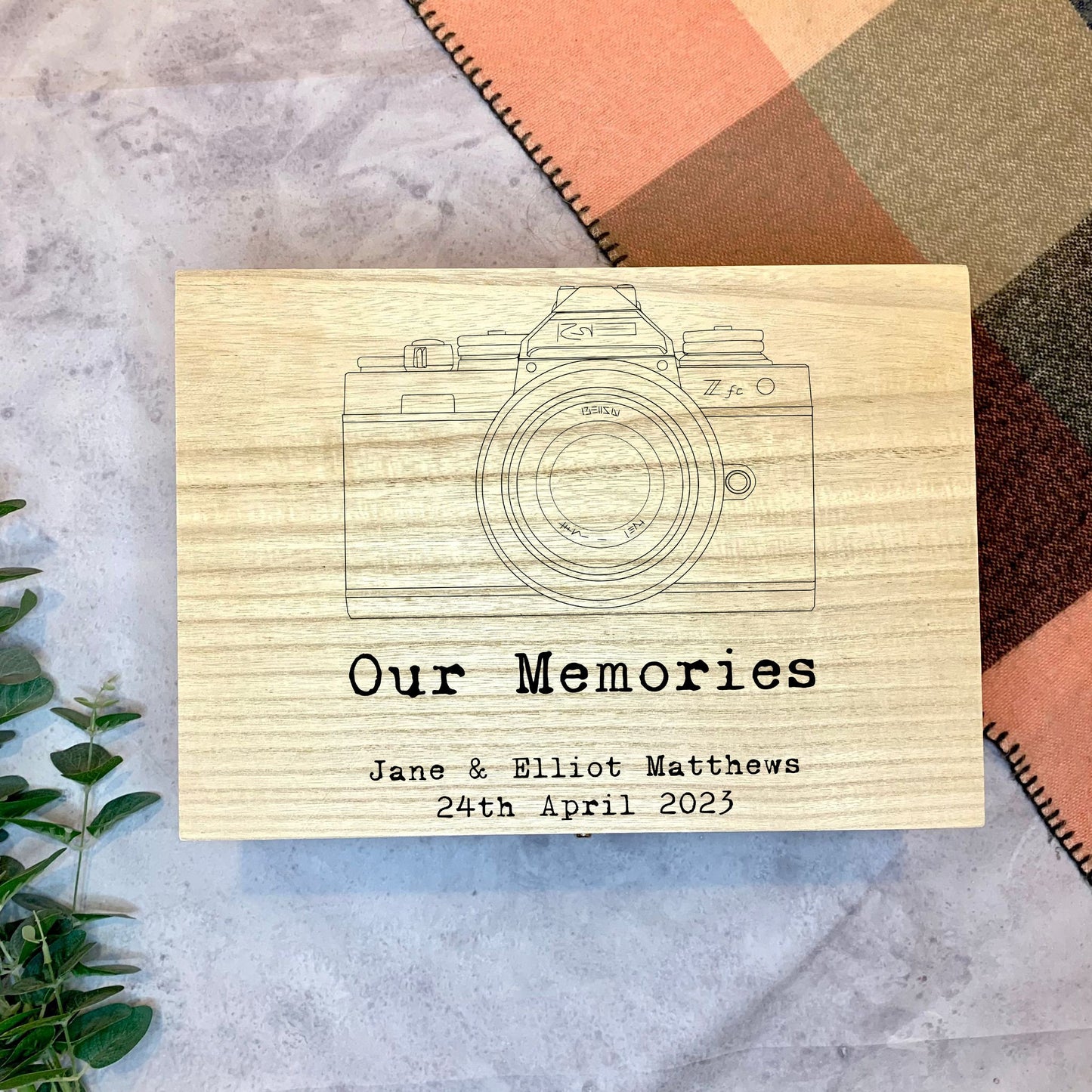 Large Personalised Engraved Wooden Wedding Keepsake Memory Box with Retro Camera - Resplendent Aurora