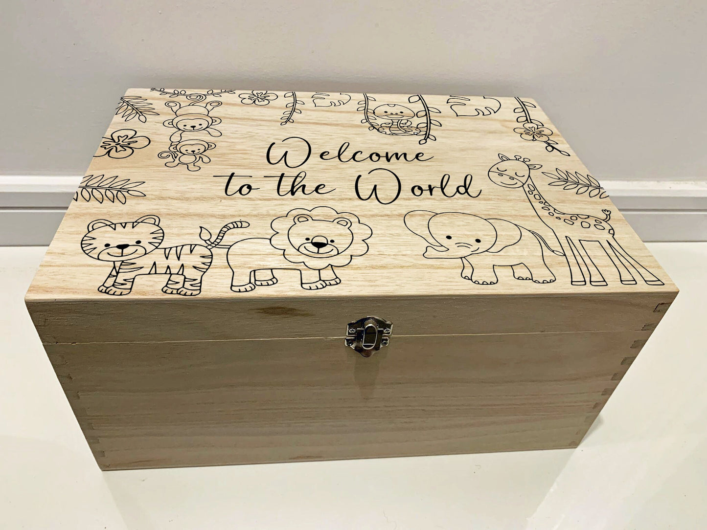 Large Personalised Engraved Wooden Baby Initial Keepsake Memory Box with Jungle Animals, Lion, Tiger, Giraffe, Elephant, Monkey, Snake - Resplendent Aurora