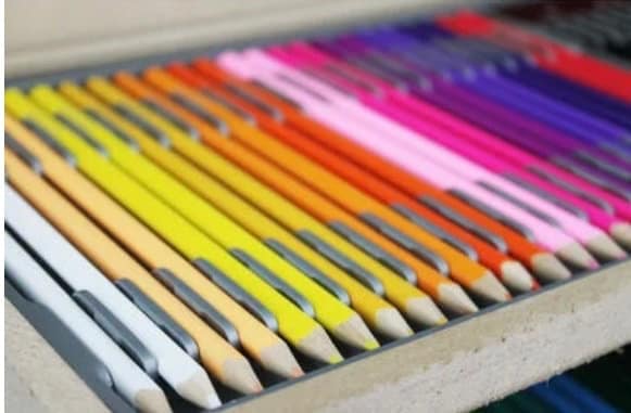 Resplendent Aurora | Personalised Engraved Wooden 75 Piece Art Box with Colouring Pencils