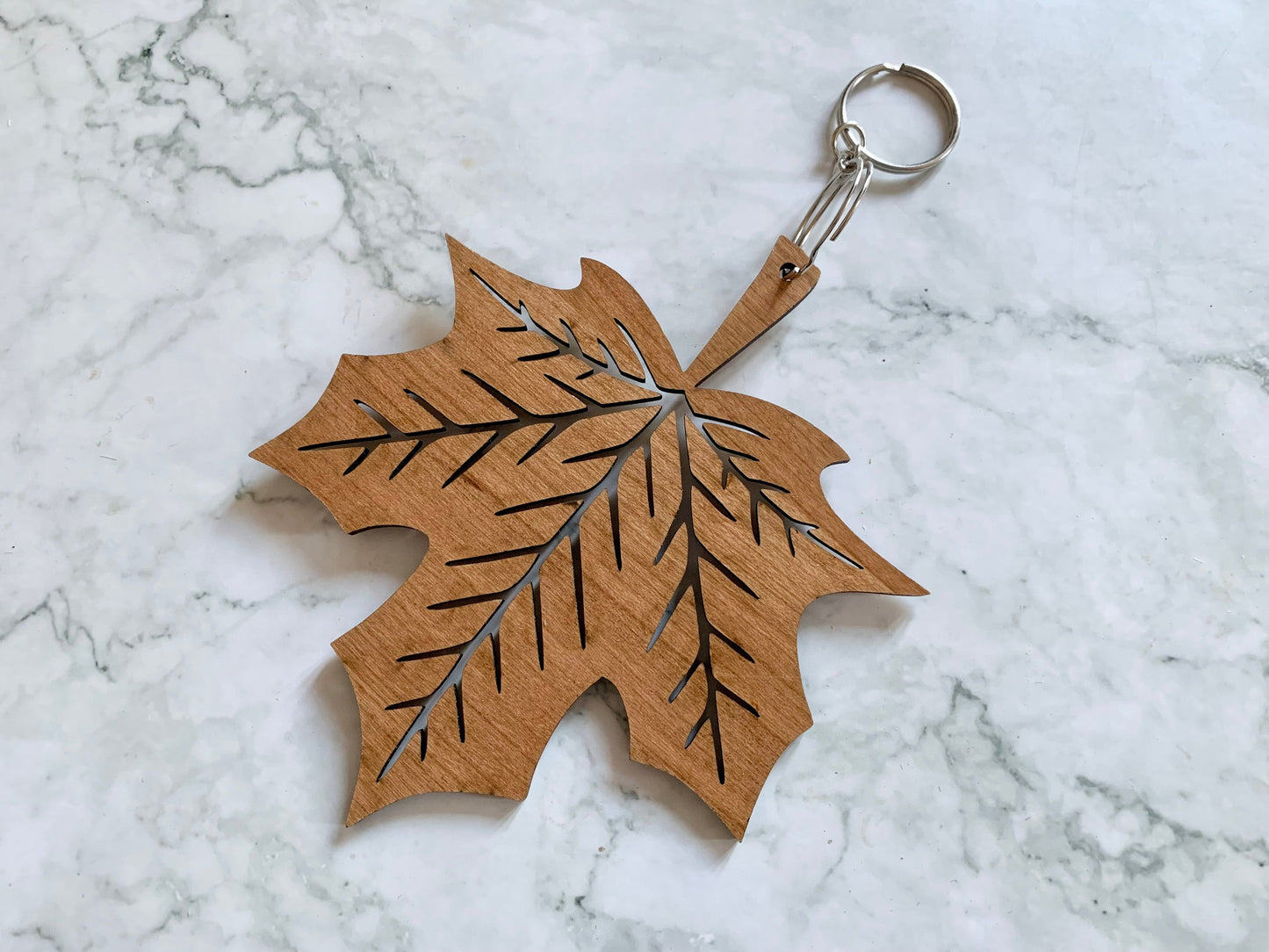 Resplendent Aurora | Wooden Leaf Keyring, Oak leaf keyring, Maple leaf keyring