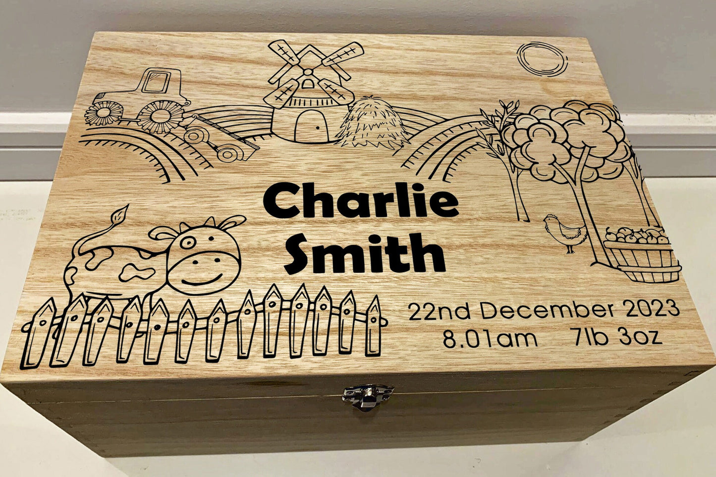 {product_vendor} | Personalised Baby Keepsake Box with Farmyard design