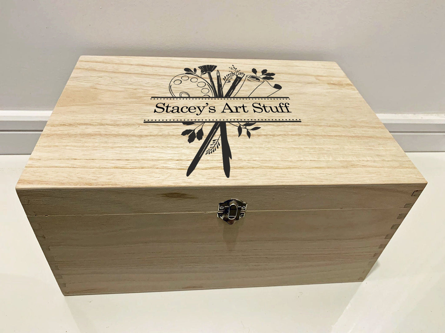 Large Personalised Engraved Wooden Art Box with Paintbrush and Palette design - Resplendent Aurora