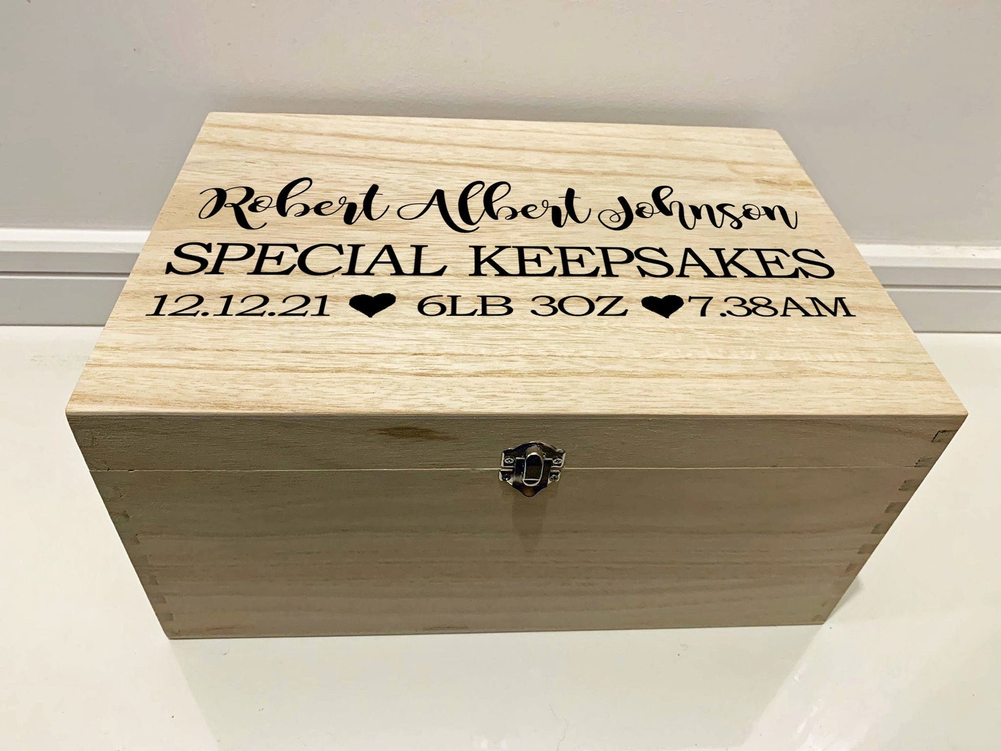 Resplendent Aurora | Personalised Baby Keepsake Box with Hearts