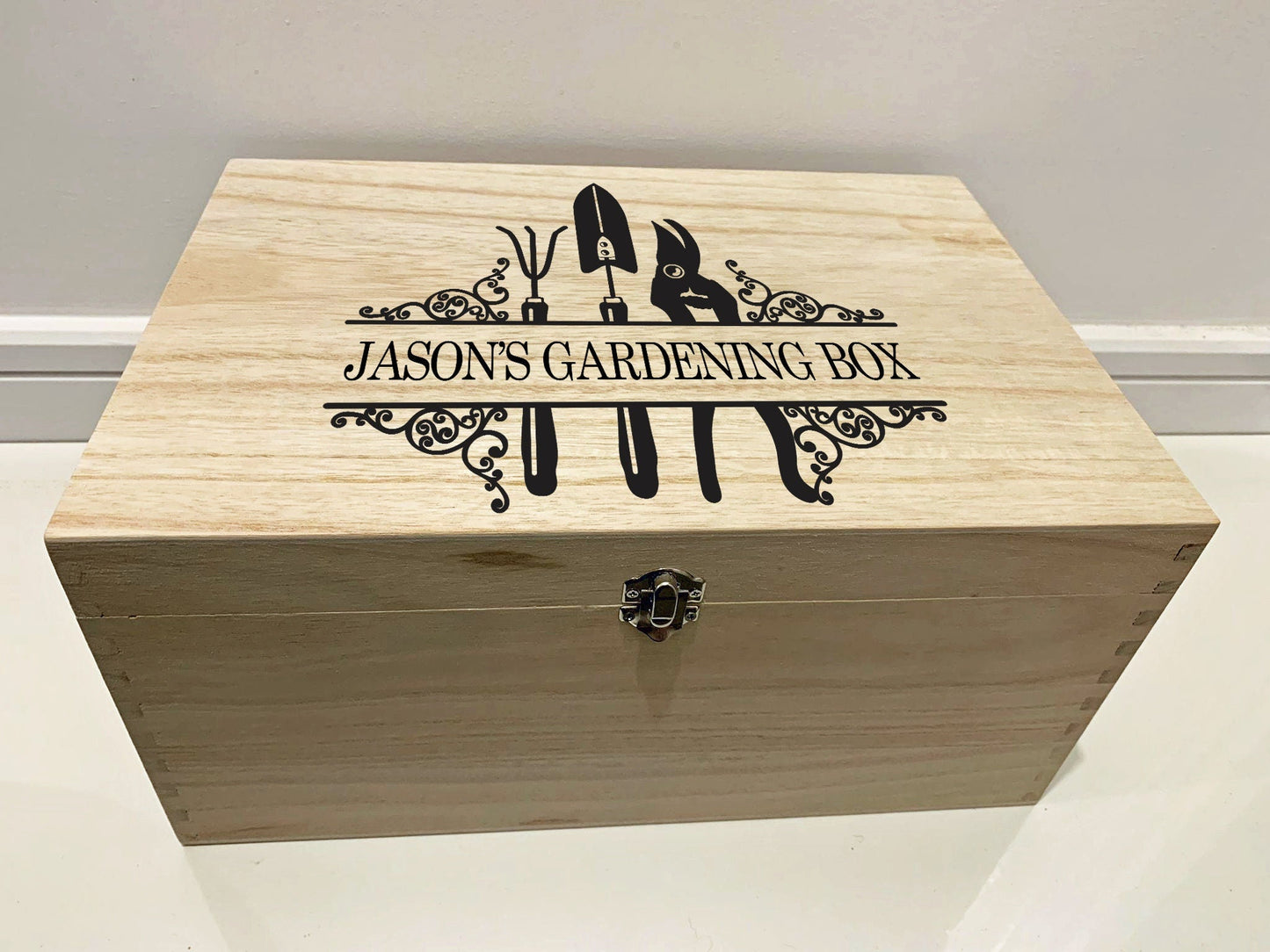 Resplendent Aurora | Personalised Gardening Box with Garden tools design