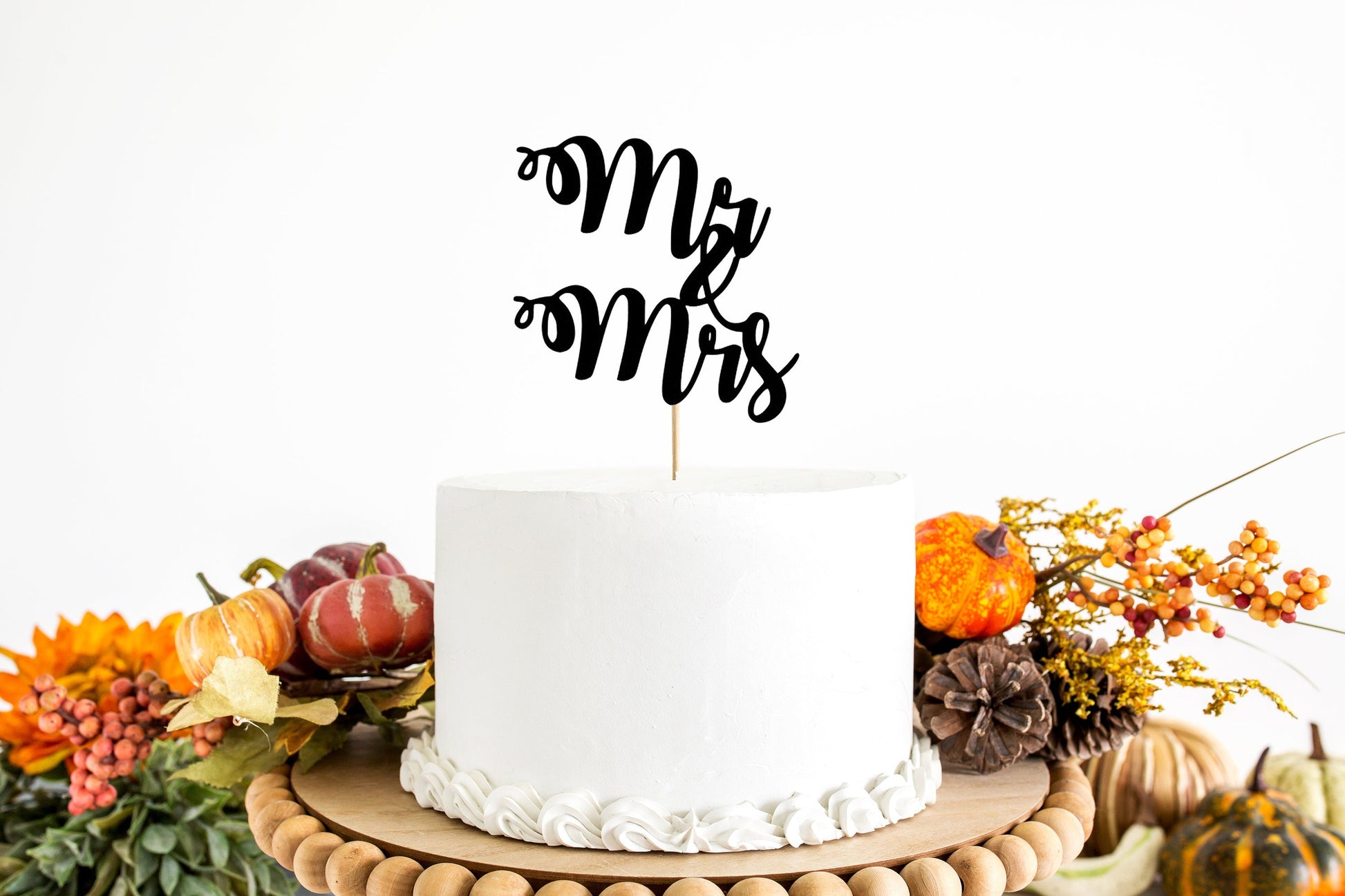 Resplendent Aurora | Mr & Mrs Wedding Cake Topper