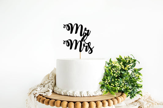 Resplendent Aurora | Mr & Mrs Wedding Cake Topper