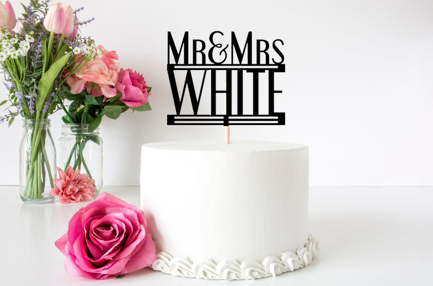 Resplendent Aurora | Personalised Mr and Mrs 1920s Wedding Cake Topper