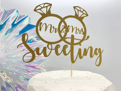 Personalised Mr and Mrs Wedding Ring Cake Topper - Resplendent Aurora