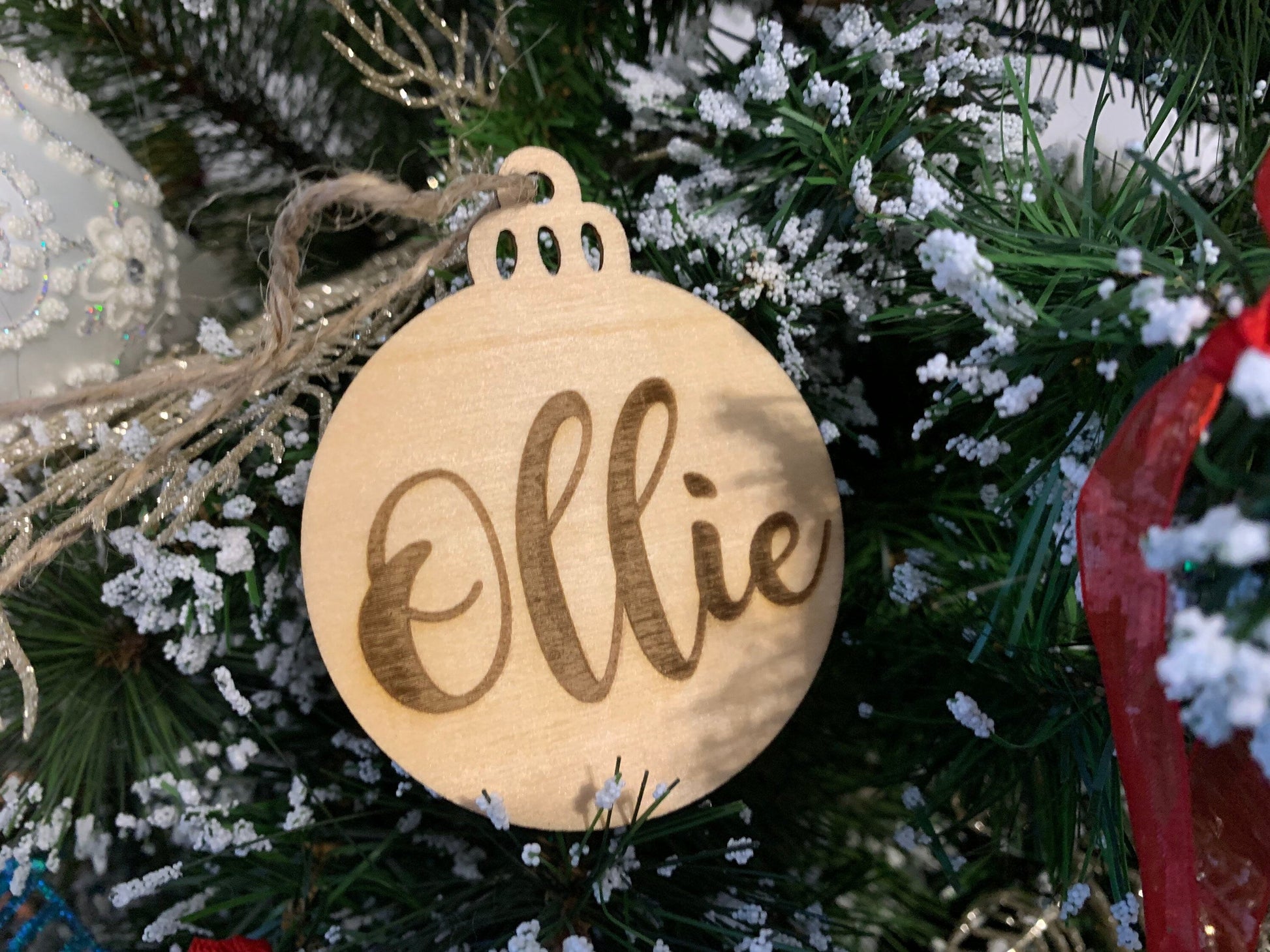 Resplendent Aurora | Personalised Wooden Christmas Bauble