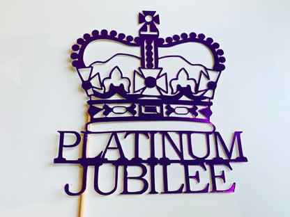 Resplendent Aurora | Platinum Jubilee 70th Anniversary Queen Crown tea party cake topper