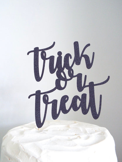 Resplendent Aurora | Trick or Treat Halloween cake topper